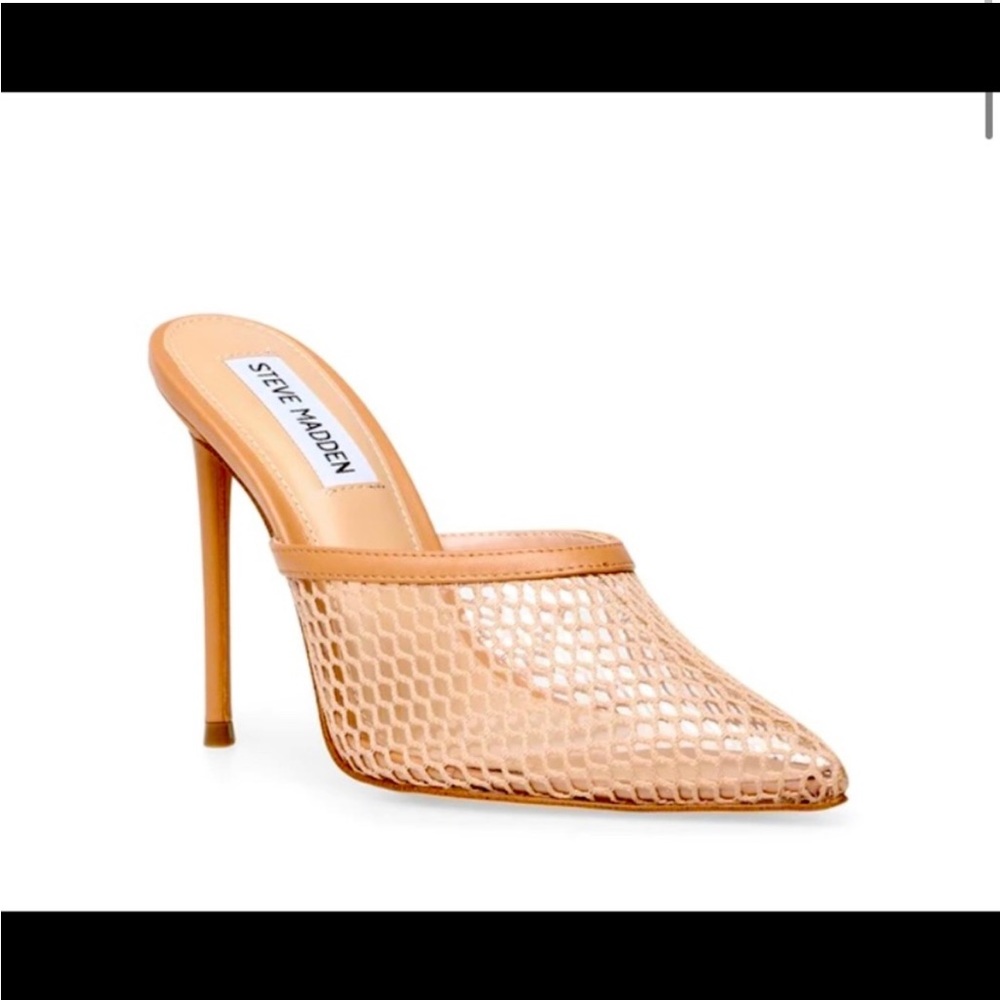 Steve Madden “Vent” Heel